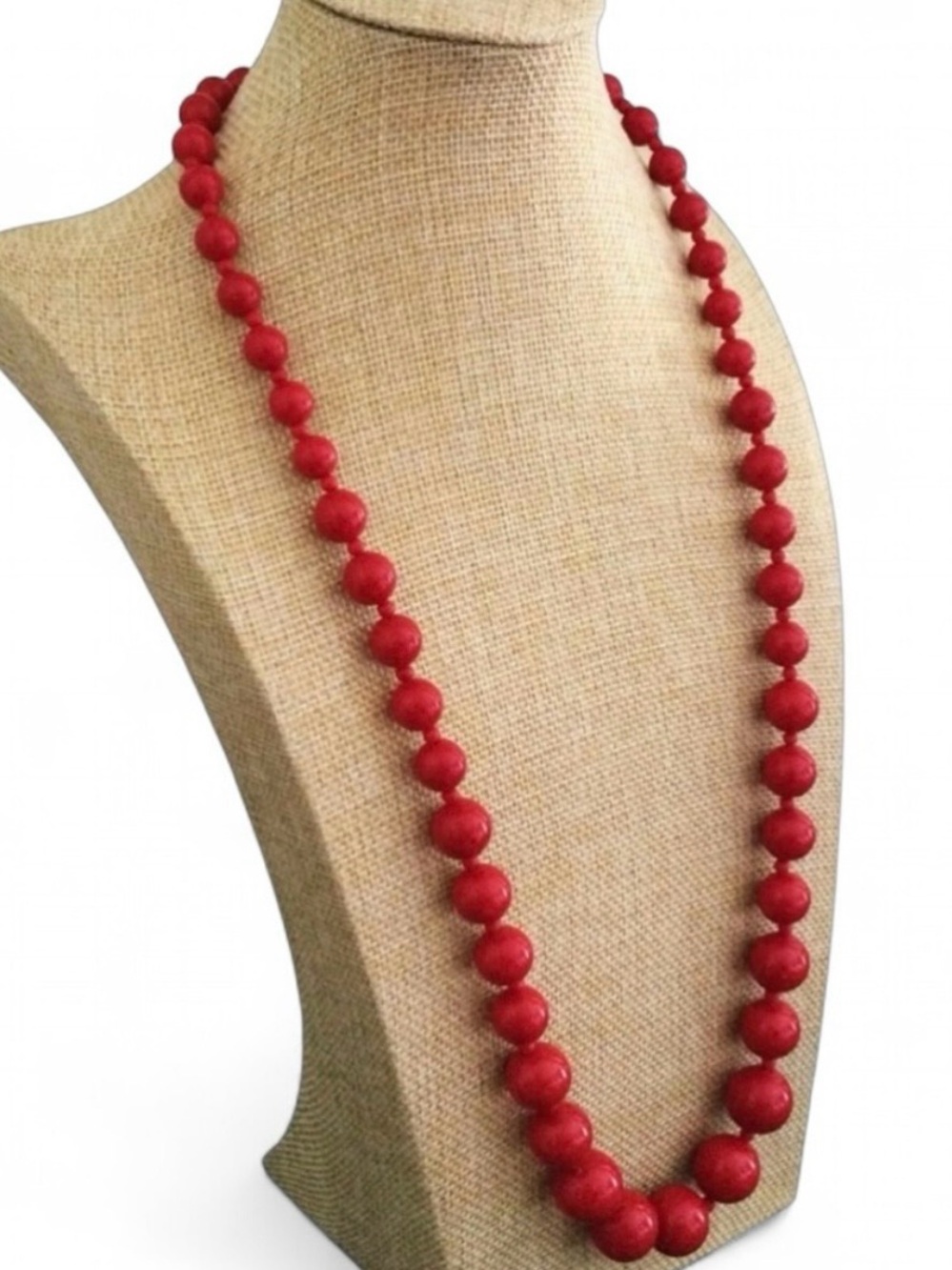 Vintage Graduated Red Lucite Beaded Necklace w/ Gold-Tone Clasp - 30" Long - Picture 6 of 10